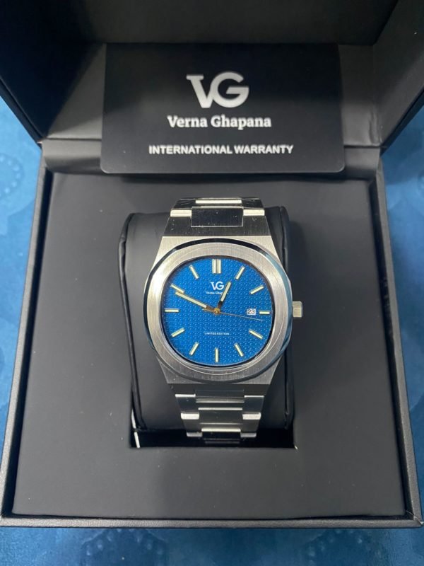 ⁦Crystal watch water resistant 5atm⁩ - الصورة ⁦5⁩